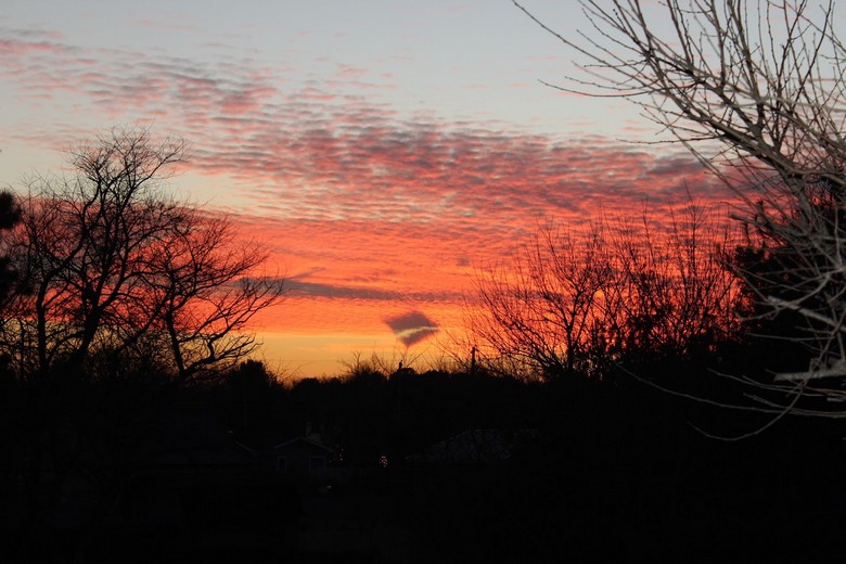 Na večernem nebu nad Kalifornijo opazili