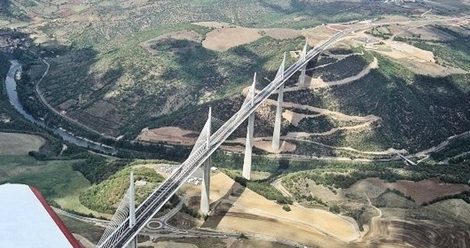 Millau Viaduct - čudež inženiringa