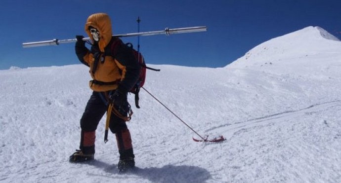 Tudi tat je bil ciničen