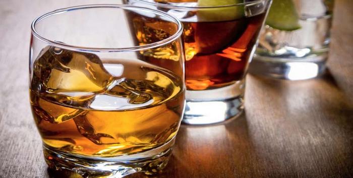 Dolgotrajna strast okoli novega alkohola