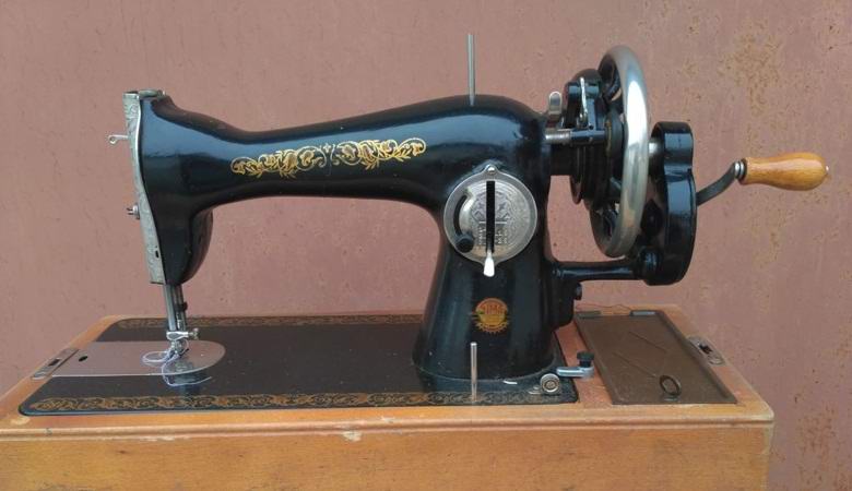 Mistična Yakutia: Zlobni duh in šivalni stroj