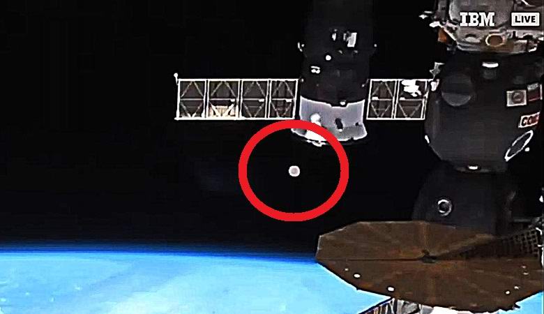 Zabeležen je velikanski NLP, ki leti okoli Zemlje.