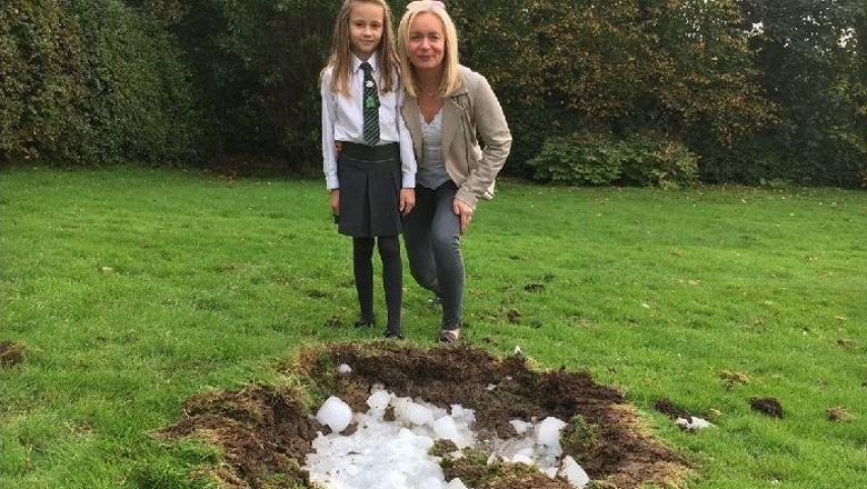 Skrivnostni blok ledu je padel z neba na Škotskem