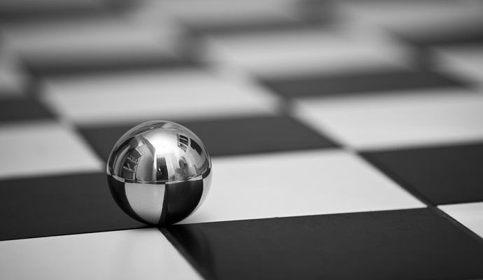 Skrivnostni pojav kotalne žoge