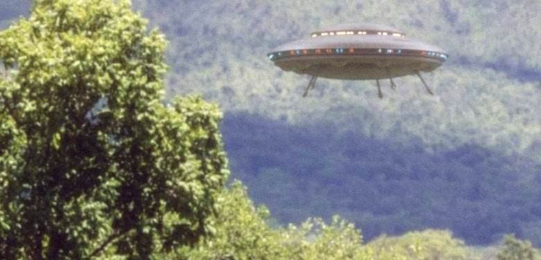 Prebivalci Indonezije so gledali velik disk na nebu