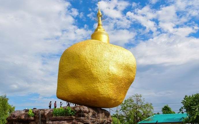 Zlati blok, na katerega ne vplivajo zakoni fizike