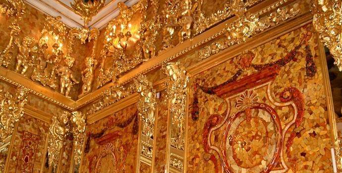 Hitlerjev zlati vlak skriva znamenito Jantarno sobo?